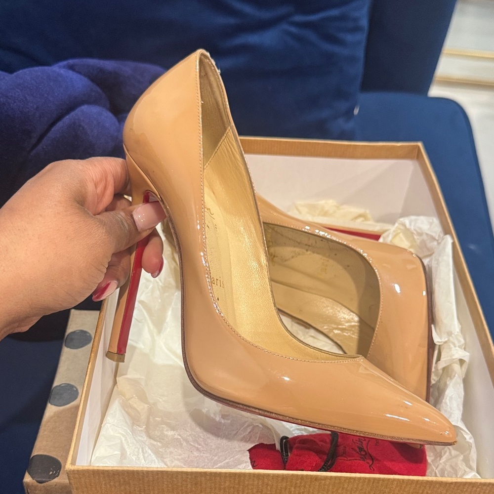 Christian Louboutin Beige Patent Leather Heels
